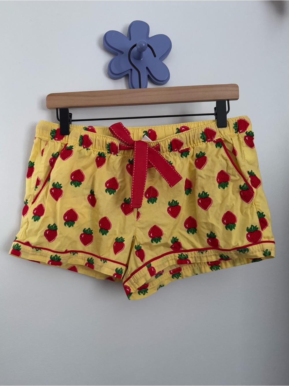 Old Navy Small Yellow PJ Shorts Strawberries Cottage Preppy Sleep Lounge